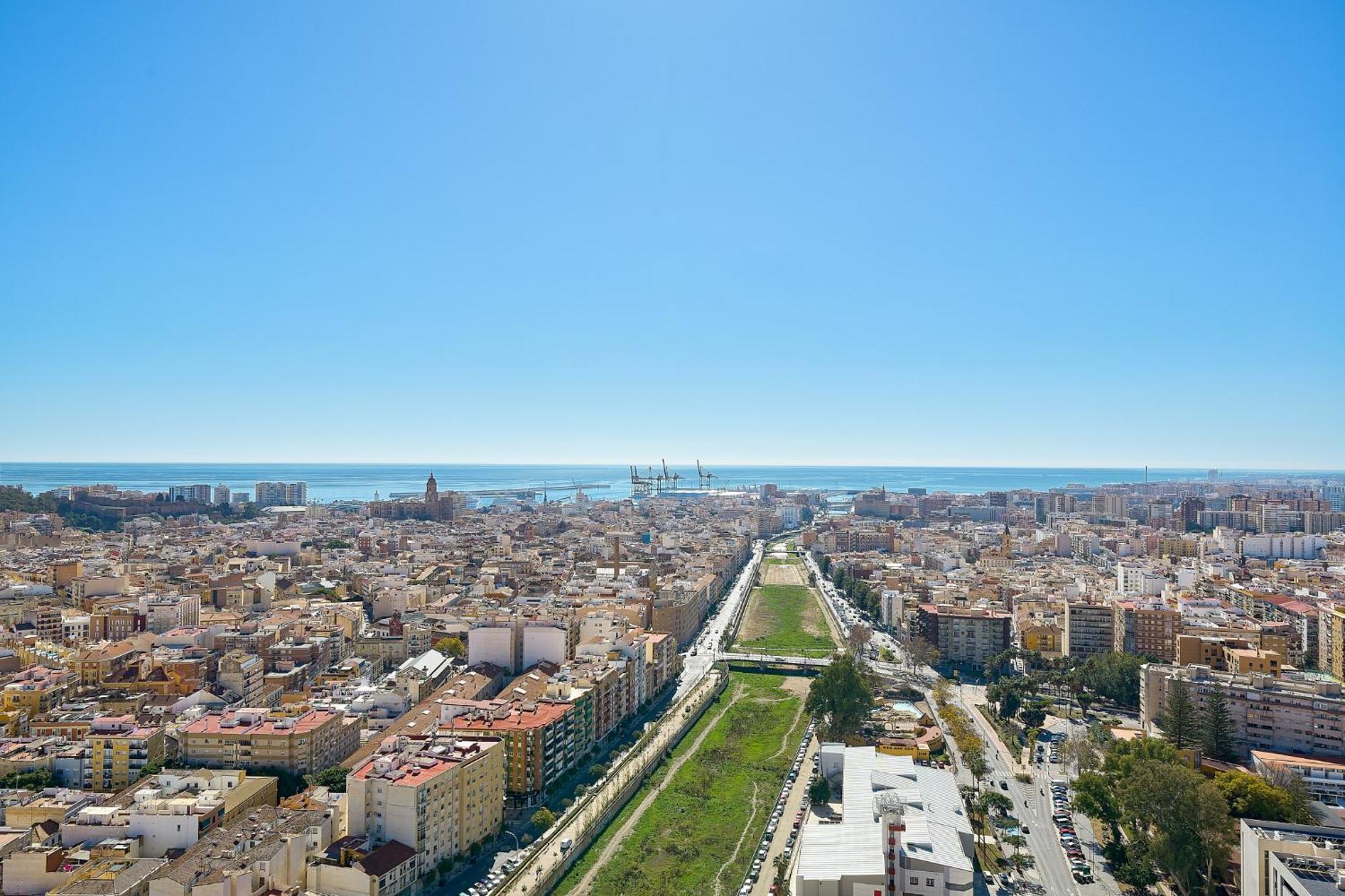 Malaga Skyline By Lovely Rentals Ngoại thất bức ảnh